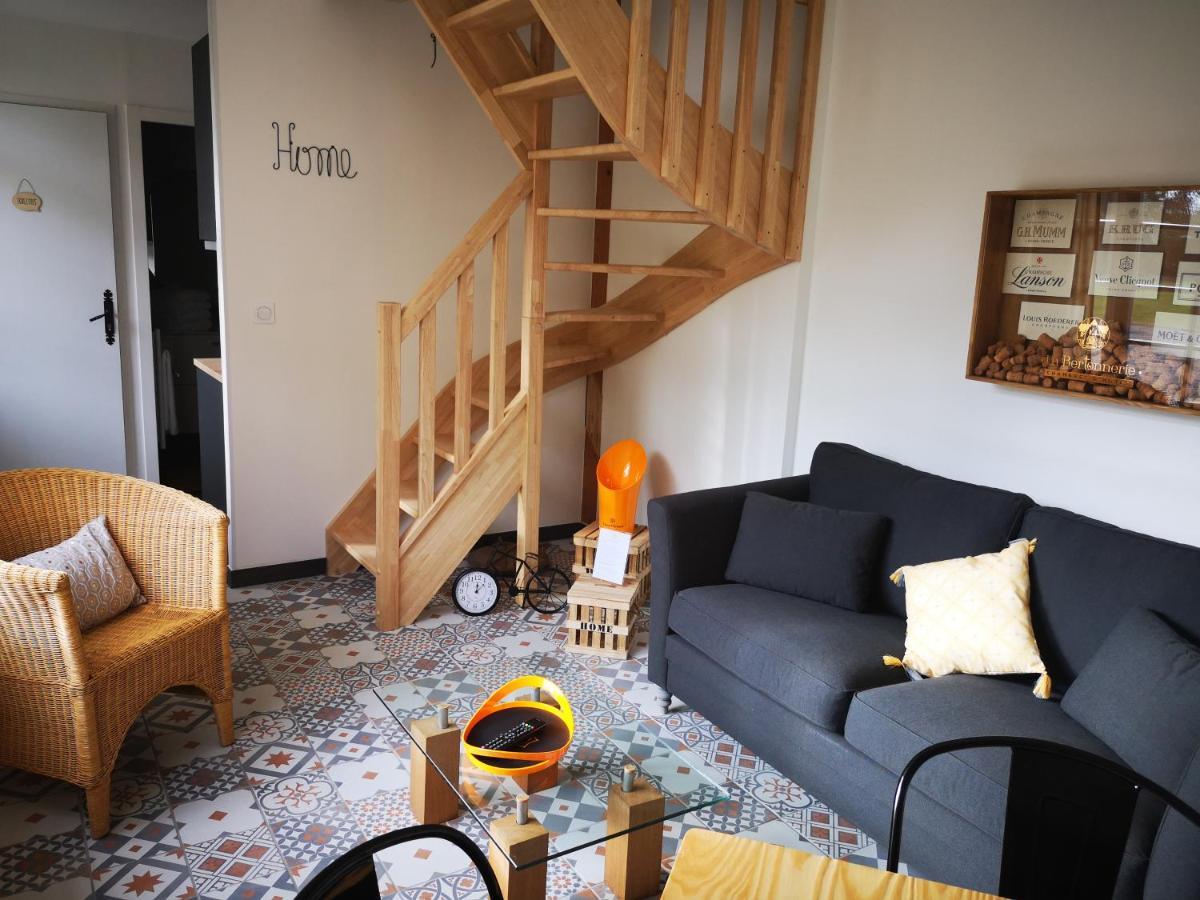 Bed and Breakfast La Bertonnerie En Champagne Prunay Экстерьер фото